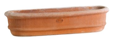 ovaler Balkon Terracotta Kasten